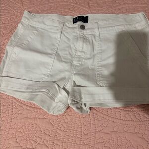 GAP White Jean Shorts Classic Denim Style